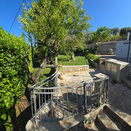 Trulli Don Vincenzo Padresergio